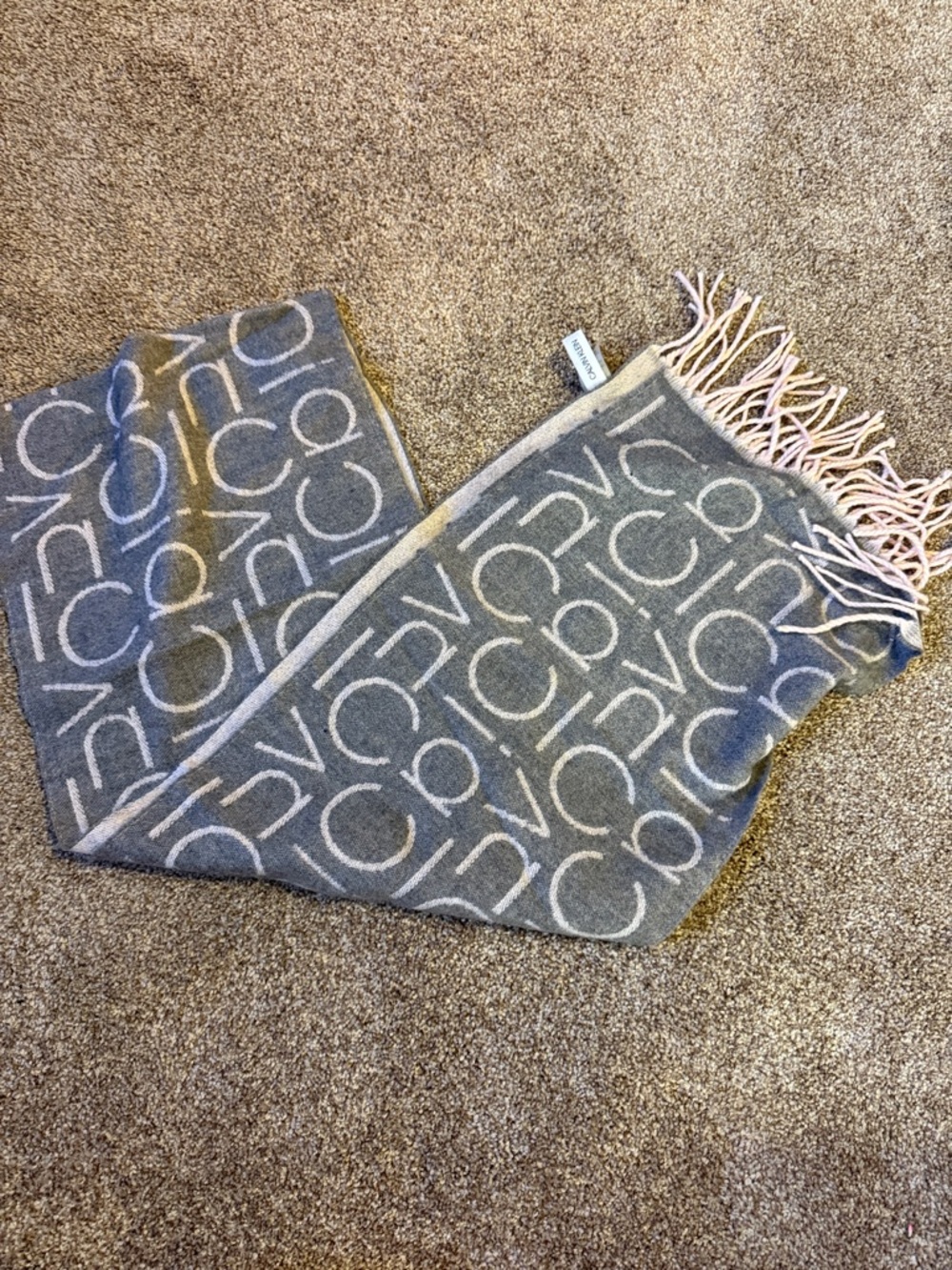 Calvin Klein Chic Logo-Print Fringe Scarf in Gray and Cream